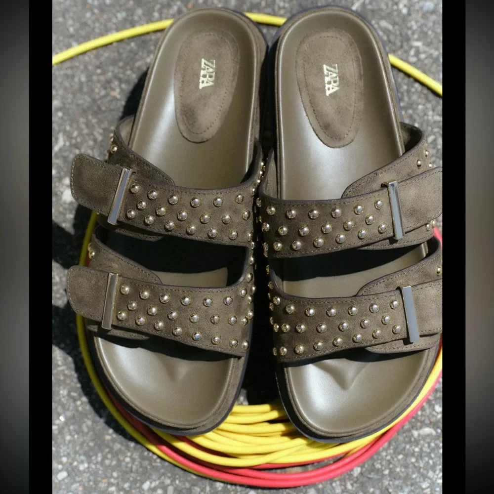 Zara  studded leather buckle sandals, Khaki green - Picture 10 of 16